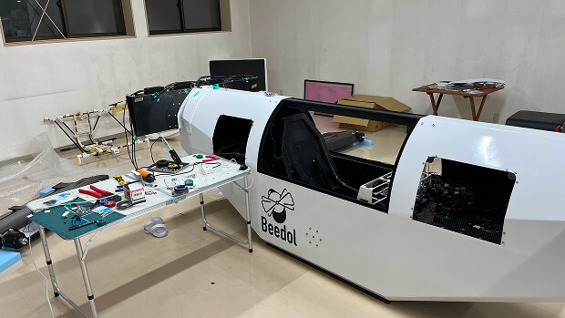 有人飛行達成画像1-2